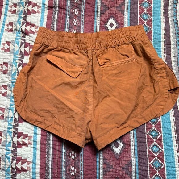 Urban Outfitters orange shorts size small - Picture 6 of 6